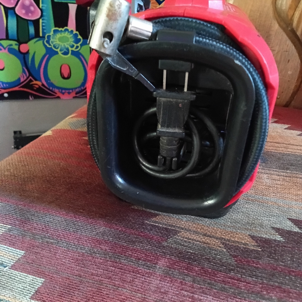 Craftsman Portable Air Compressor - Picture 3 of 7